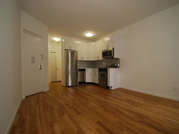 263 W 19th St APT 4NW, New York, NY 10011