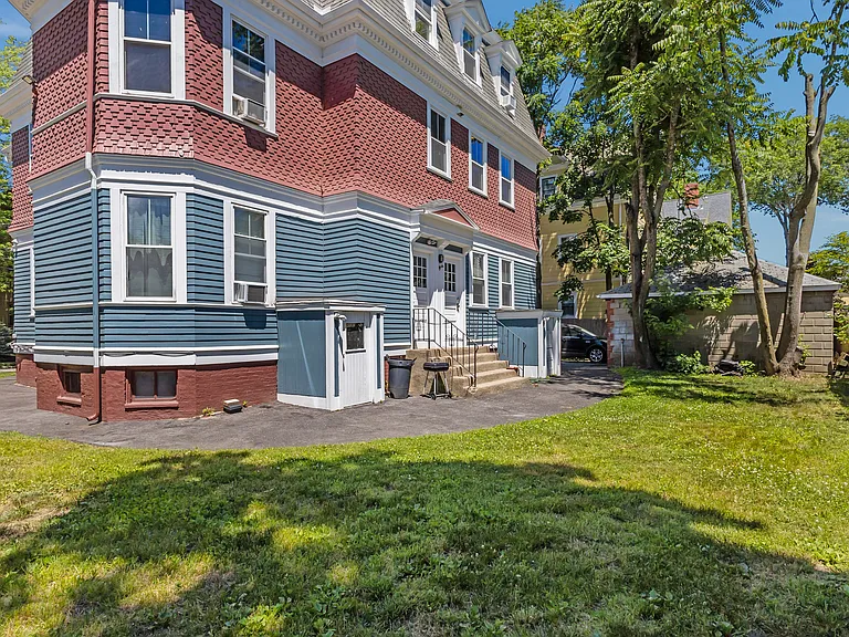 30 Princeton Ave #6 — Photo 25
