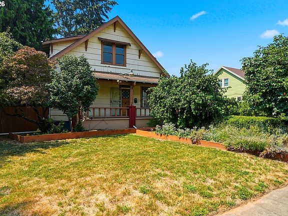 2nd image of 309 SE 47th Ave