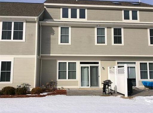 1st image of 2002 Dogwood Cir