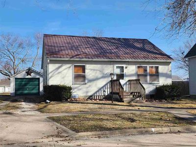 112 W 2nd St, Wayland, IA, 52654
