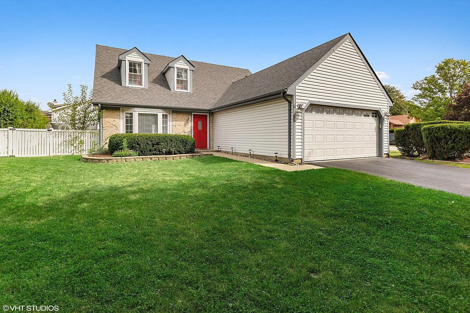 10 Abbeywood Dr photo 1