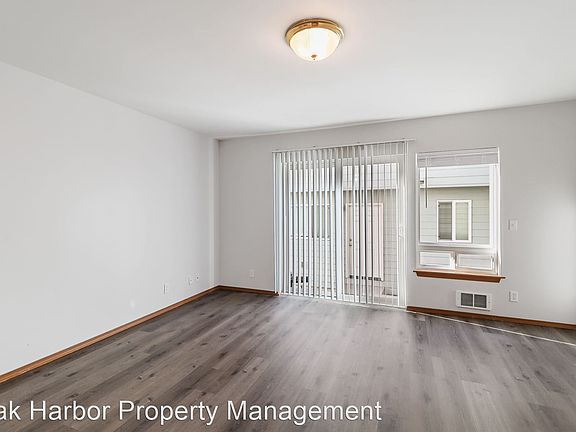 3rd image of 1459 NW Elwha St APT 2