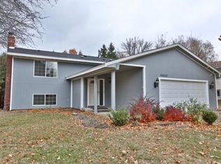 16550 Baywood Ln, Eden Prairie, MN 55346