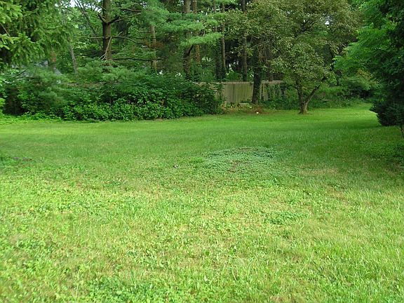 1 ACRE OF PRIVACY