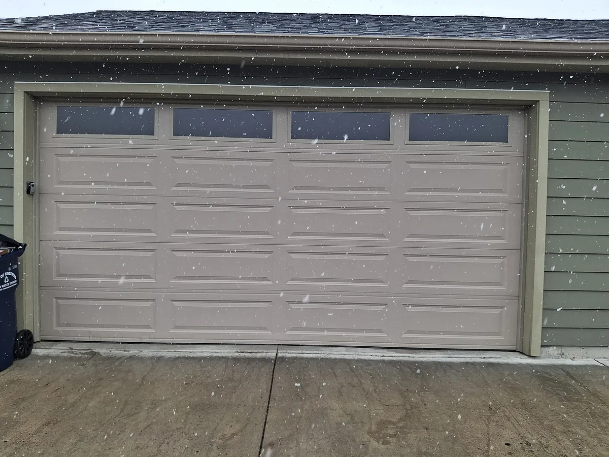 Building Photo - 3689 Pipestone St