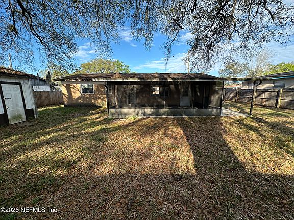 2nd image of 4435 RAINER Road