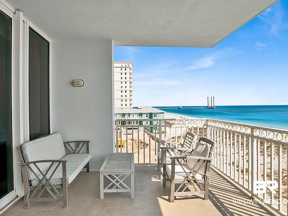 3rd image of 527 E Beach Blvd APT 401