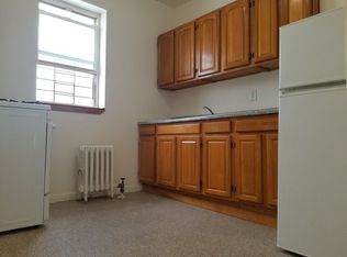 313 96th St APT 3, Brooklyn, NY 11209