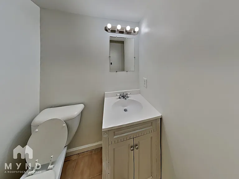 1963 Whitehall Forest Ct SE #1 — Photo 11