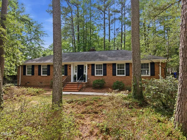 820 Emory Dr, Chapel Hill, NC 27517