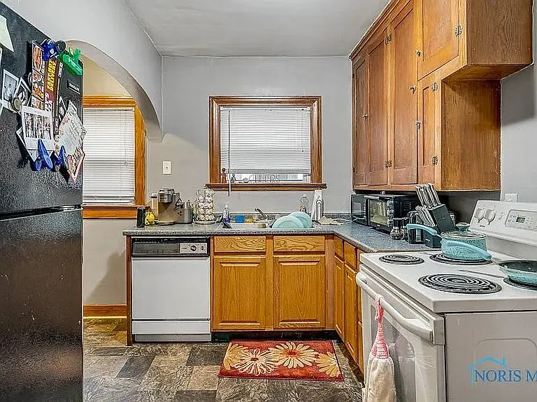 2115 Kensington Rd #1 — Photo 9