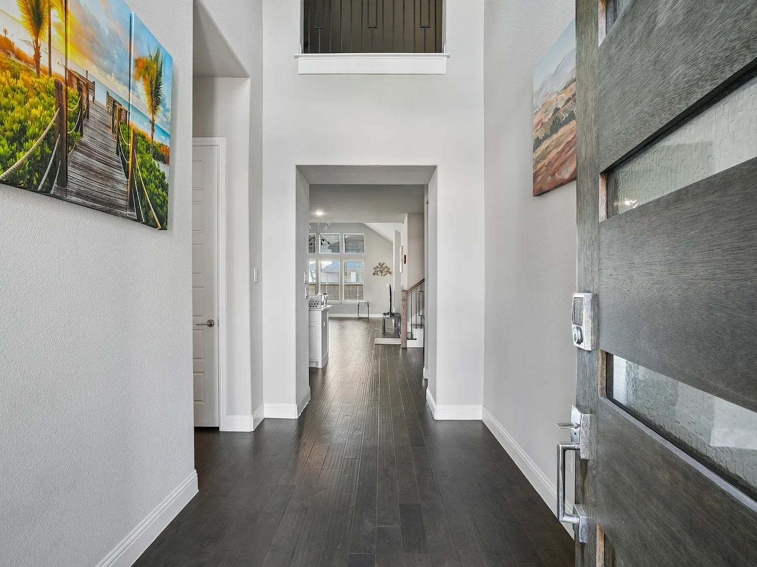 5 bed, 3445 sqft, $4,500 — Photo 2