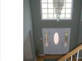 4 Normandy Ct, Skillman, NJ 08558