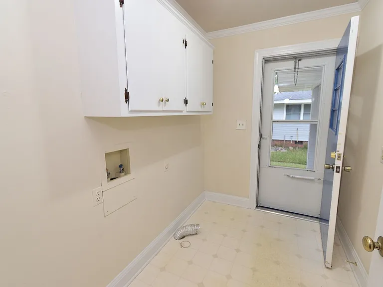 312 Oakdale Rd — Photo 15
