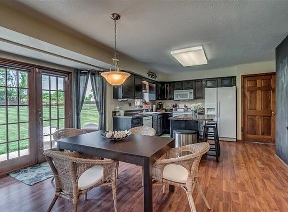 5th image of 6111 Summerville Ln