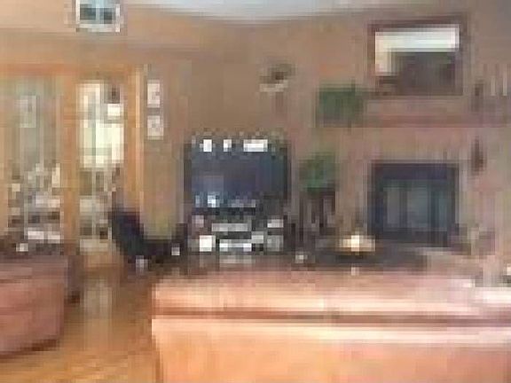 Family Room w/ Fireplace