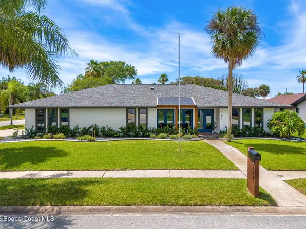 127 Sand Pine Rd, Indialantic, FL 32903