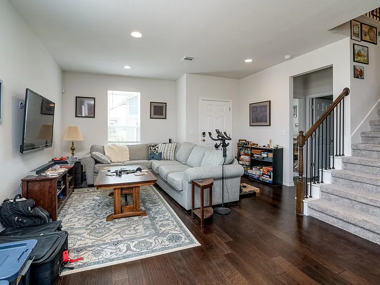 5300 Mulberry Grove Ln — Photo 4