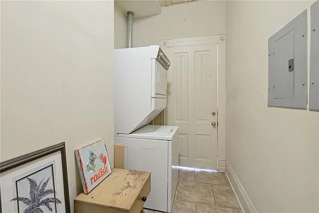 3405 Coliseum St #1 — Photo 14
