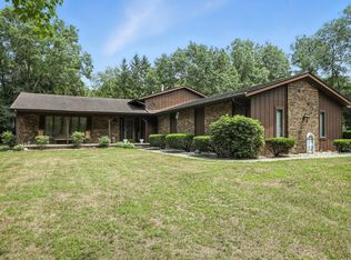 11355 East Dr #N, Demotte, IN 46310