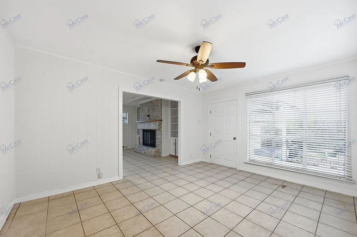 Building Photo - 9924 Coldwater Cir