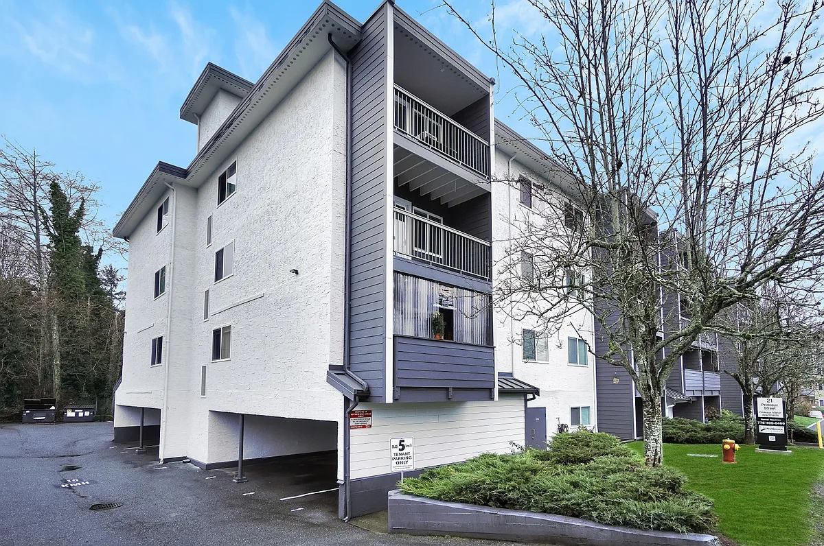 Prideaux Apartments — Photo 1