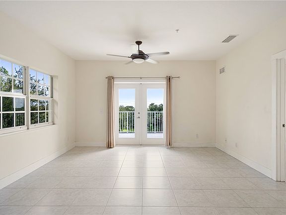 3rd image of 13570 Mystic Dr APT 307