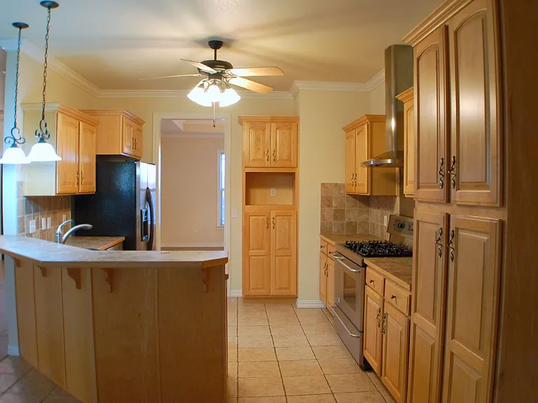 4747 W Mayflower Ct — Photo 16