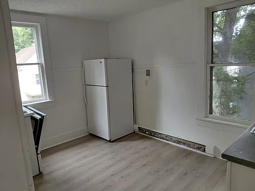 22 E State St #1 Photo 1