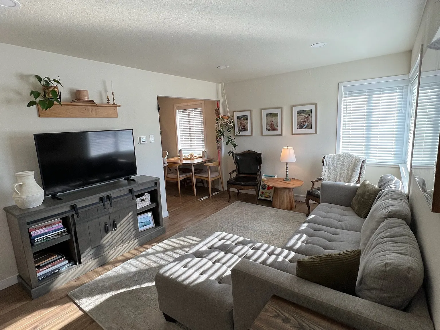 3 bed, 994 sqft, $2,895 — Photo 2