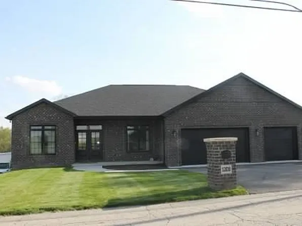 12838 Veronica Ln, Irwin, PA 15642