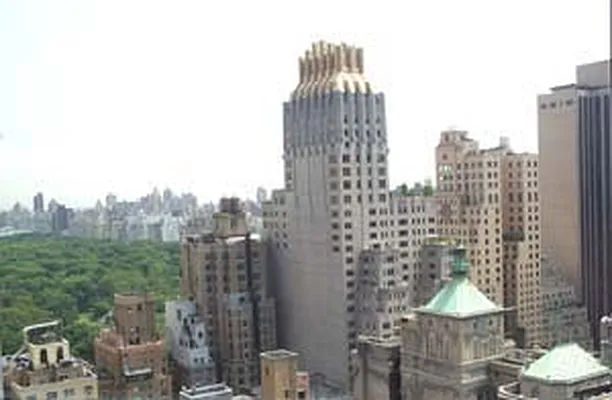 Sold by Douglas Elliman | media 40