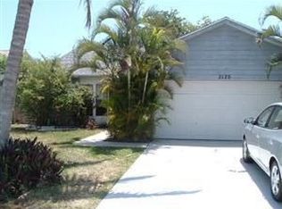 5125 Arbor Glen Cir, Lake Worth, FL 33463