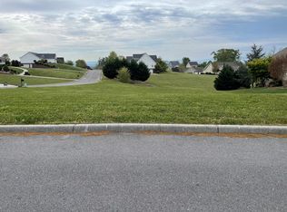 1441 Windfield Dr, Morristown, TN 37813