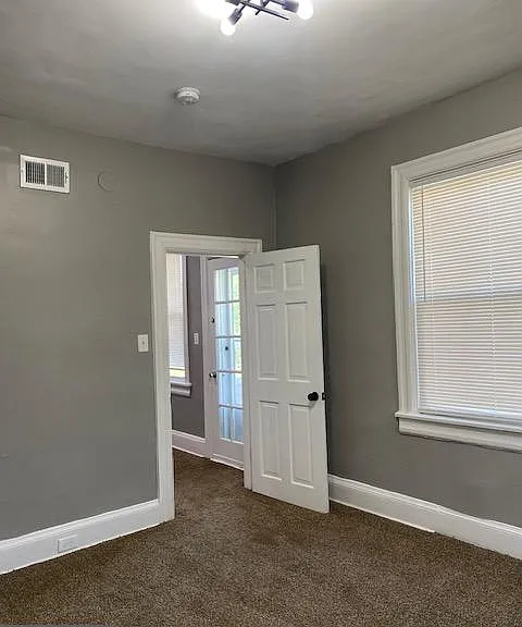 3411 Fairview Ave — Photo 21