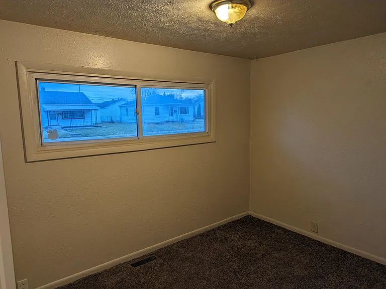 312 Mohawk St — Photo 23