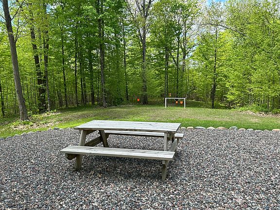 4th image of N7499 Peterson Rd
