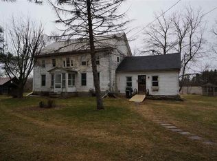 97 Sarles Ferry Rd, Schaghticoke, NY 12154