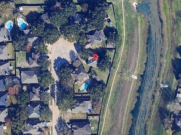 5th image of 16811 Pheasant Ridge Dr