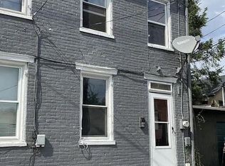 111 W Chapel Ave, Carlisle, PA 17013