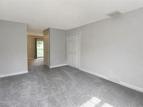 5th image of 13956 Oakbrook Dr #3956