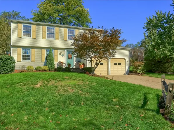 9541 Castleton Dr, Allison Park, PA 15101