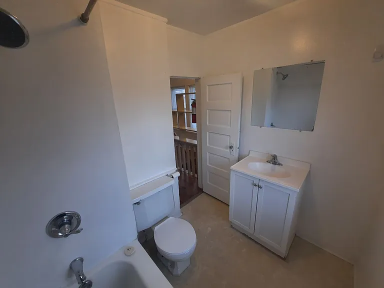 2136 Lyon Street — Photo 16