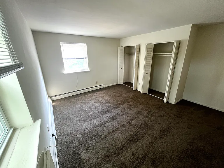 Dorann Manor Apartments — Photo 9