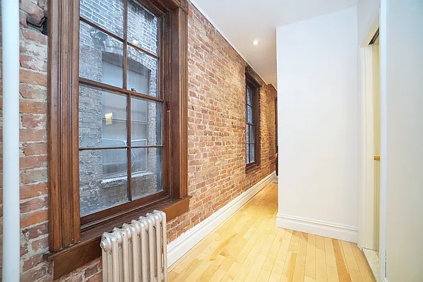 Sold by REMAX Elite | media 28