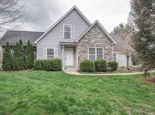 1351 S Main St, Springboro, OH 45066