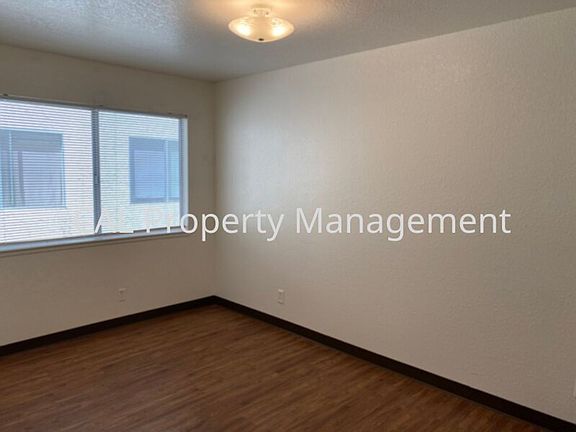 3rd image of 213 Ellis St #B-1ba