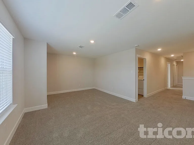 1210 Dye Blvd — Photo 8