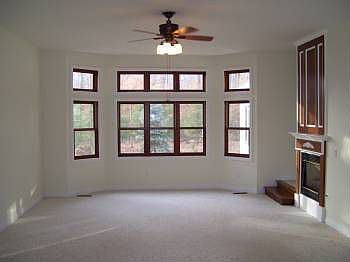 4th image of 5492 Blackhawk Forest Dr
